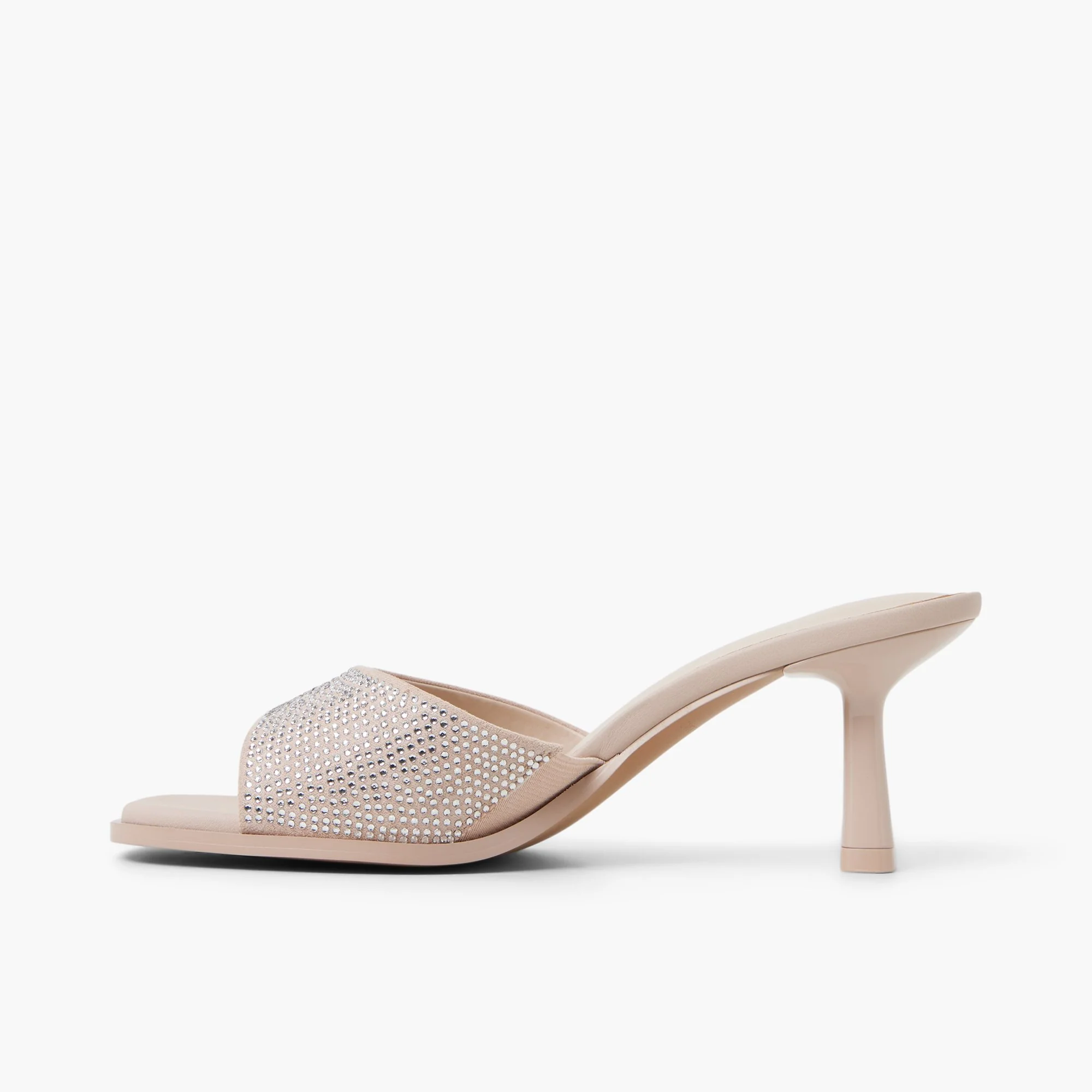 Cassiee - Image 4