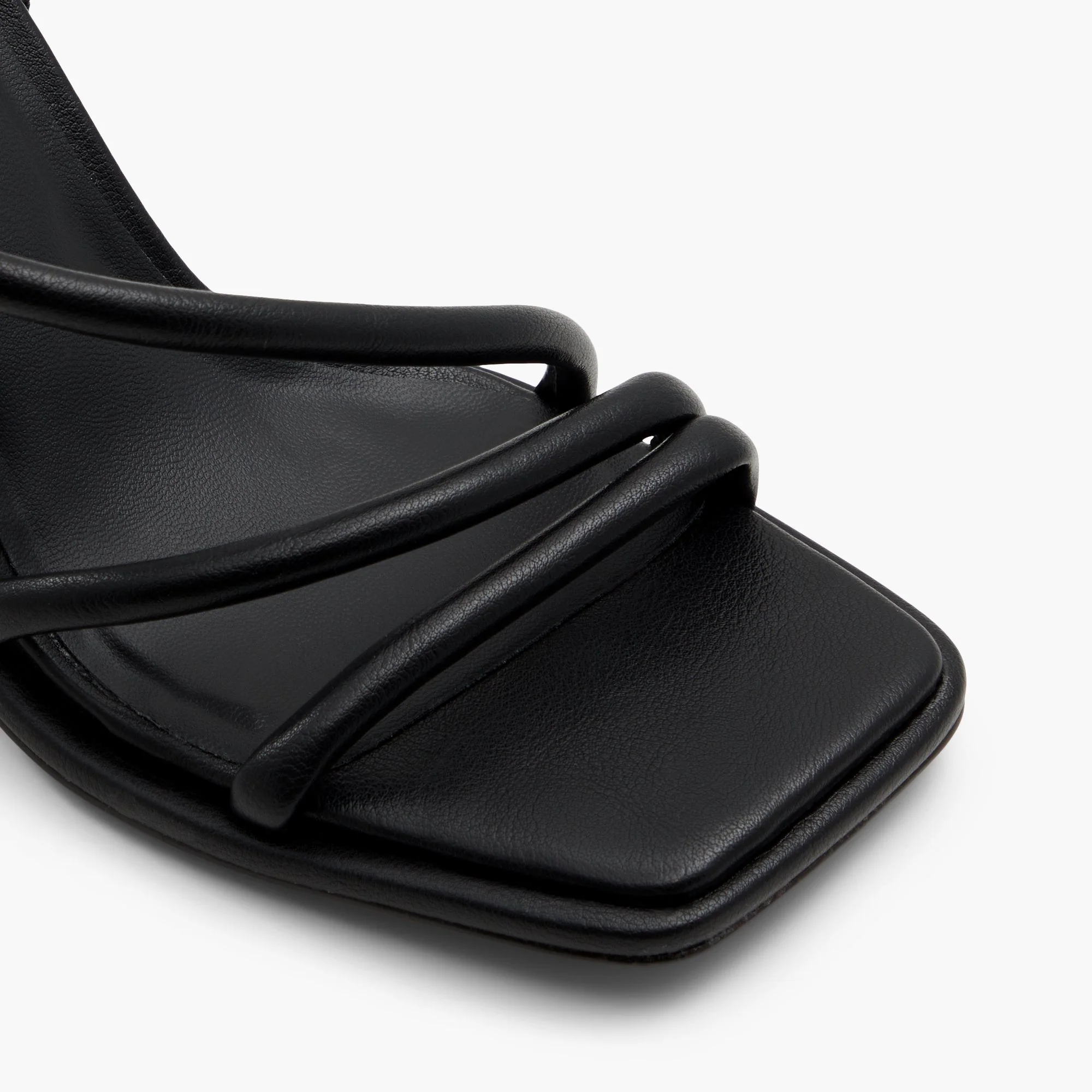 Luxe - Image 6